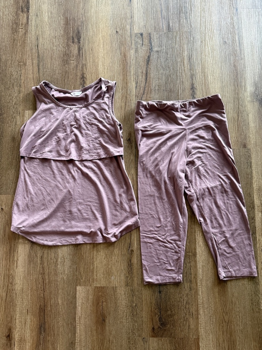 Mauve Sleeveless Nursing Tank & Cropped Leggings Set